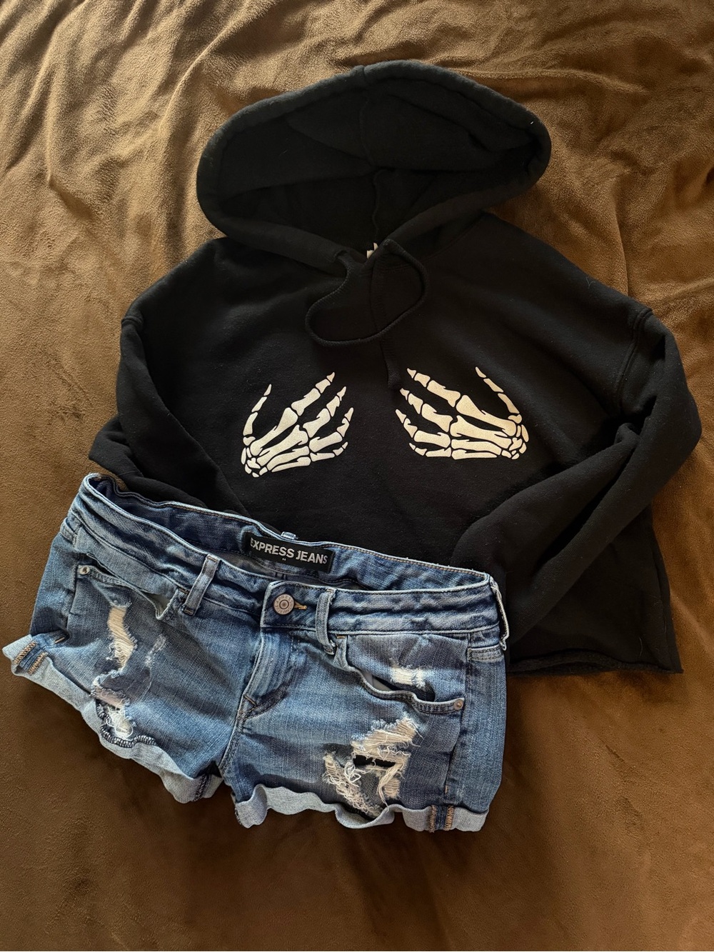 Black Hoodie crop top with Express Jeans